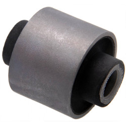 Rear knuckle bushing