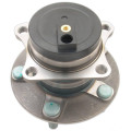 Rear wheel hub