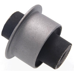 Rear knuckle bushing