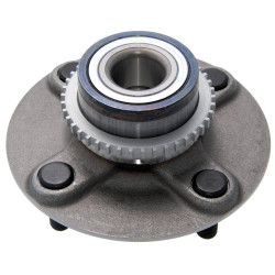 Rear wheel hub