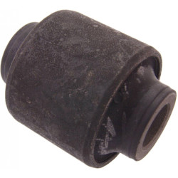 Rear knuckle bushing