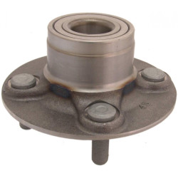 Rear wheel hub