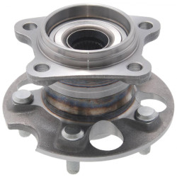 Rear wheel hub