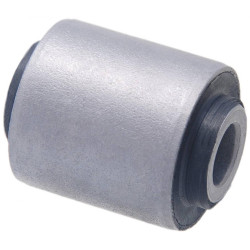 Rear arm bushing