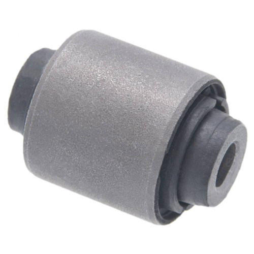 Rear arm bushing