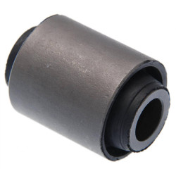Rear rod bushing