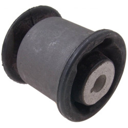 Rear arm bushing