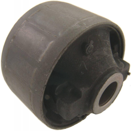 Rear knuckle bushing