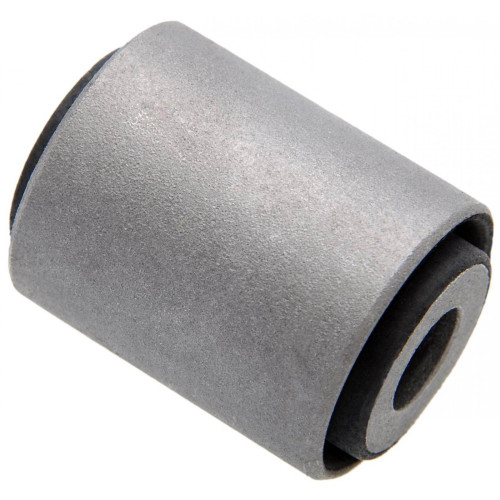 Rear rod bushing