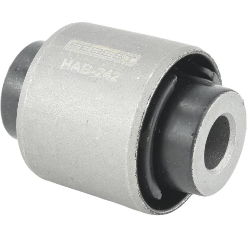 Rear arm bushing