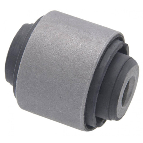 Rear arm bushing