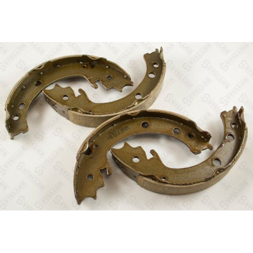 Brake Shoes ! Suzuki Grand Vitara 2.4I 09>