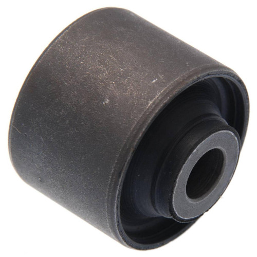 Rear arm bushing