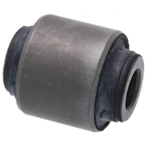Rear knuckle bushing