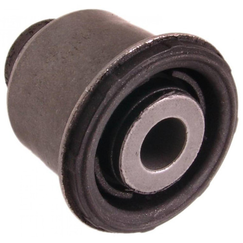 Rear knuckle bushing