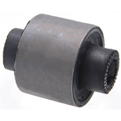 Rear knuckle bushing