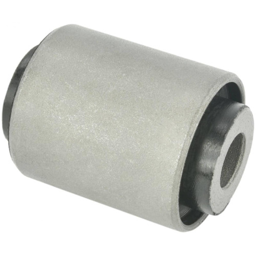 Rear arm bushing