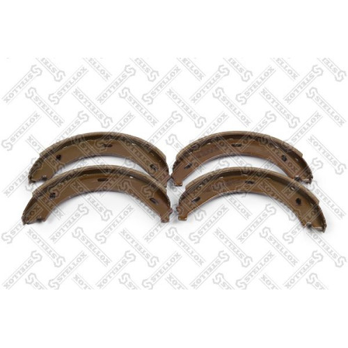 Parking Brake Drum Shoes !4713.01 Mb W638 Vito All 96>