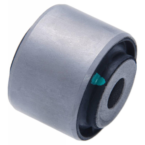 Rear rod bushing