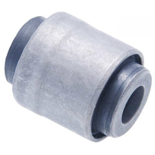 Rear arm bushing