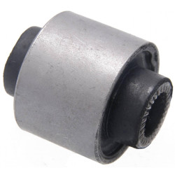 Rear knuckle bushing