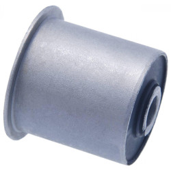 Rear rod bushing