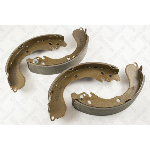 Brake Shoes ! Nissan March/Note/Tiida 1.0-1.4 05>
