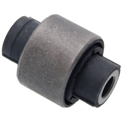 Rear rod bushing