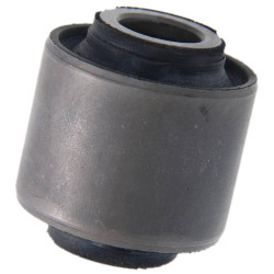Rear knuckle bushing