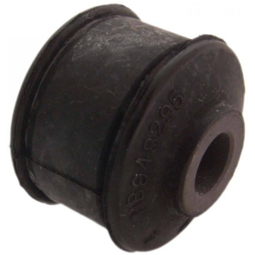 Rear rod bushing