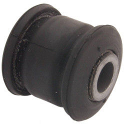 Rear knuckle bushing