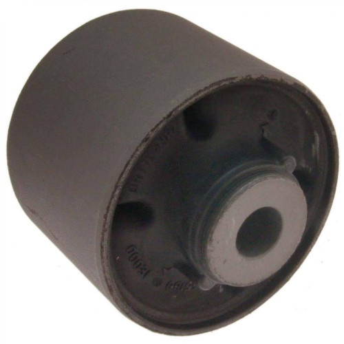 Rear crossmember bushing