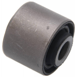 Rear rod bushing
