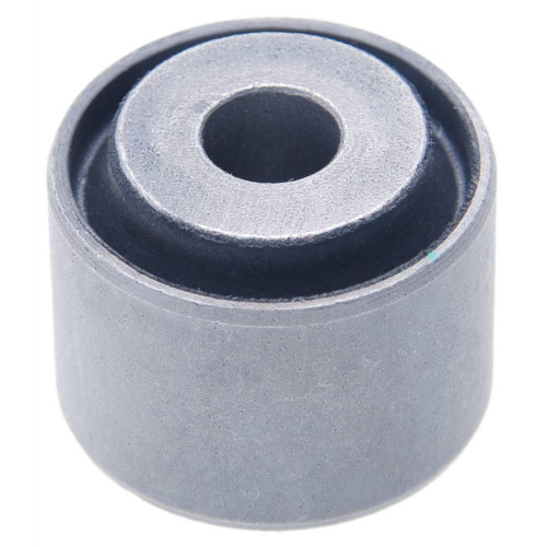 Rear rod bushing