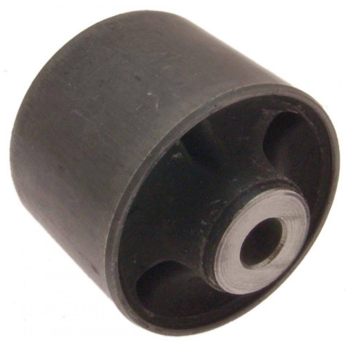Rear crossmember bushing