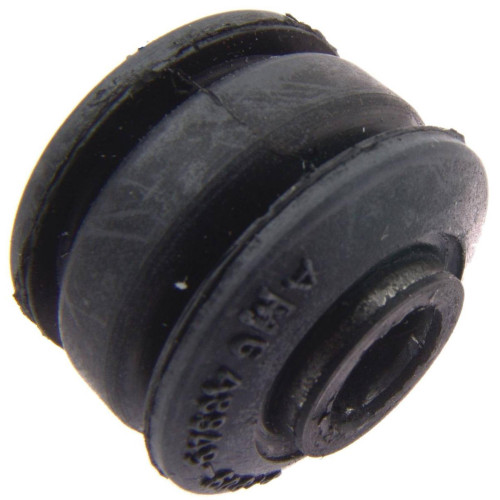 Front stabilizer link bushing