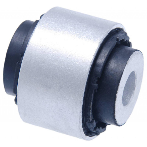 Rear rod bushing