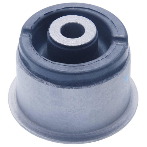 Rear arm bushing