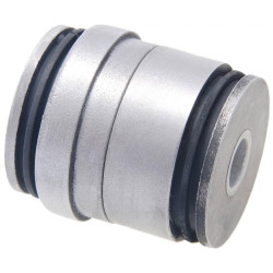 Rear knuckle bushing